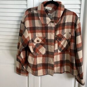 NEW IN CASUAL PLAID JACKET